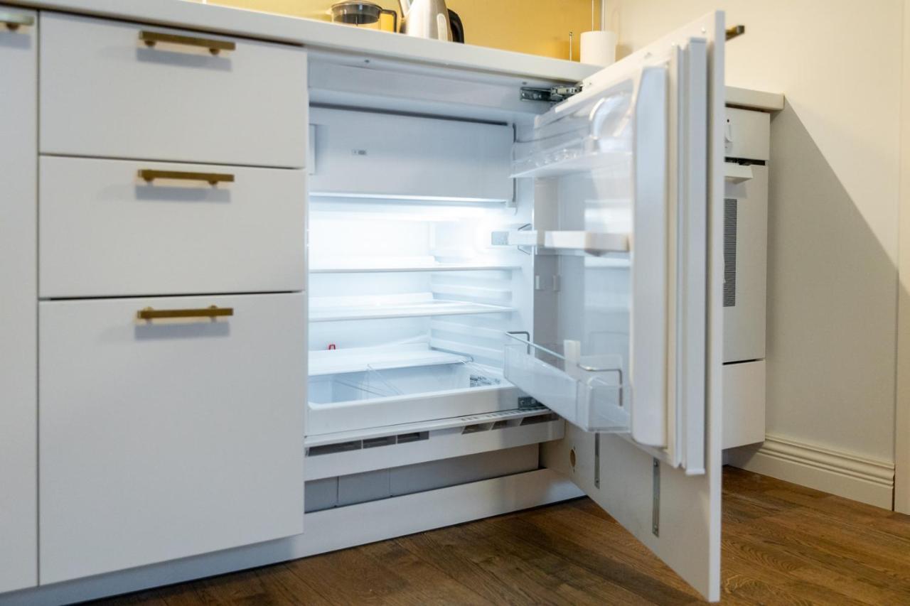 Charming 1Br In Superb Location, Free Parking & Wi-Fi Appartement Tallinn Buitenkant foto