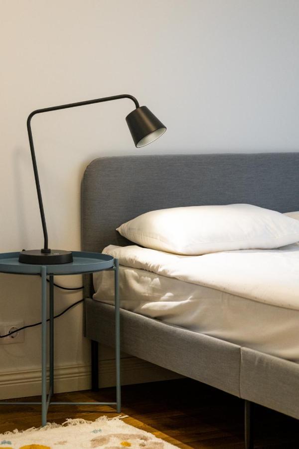 Charming 1Br In Superb Location, Free Parking & Wi-Fi Appartement Tallinn Buitenkant foto